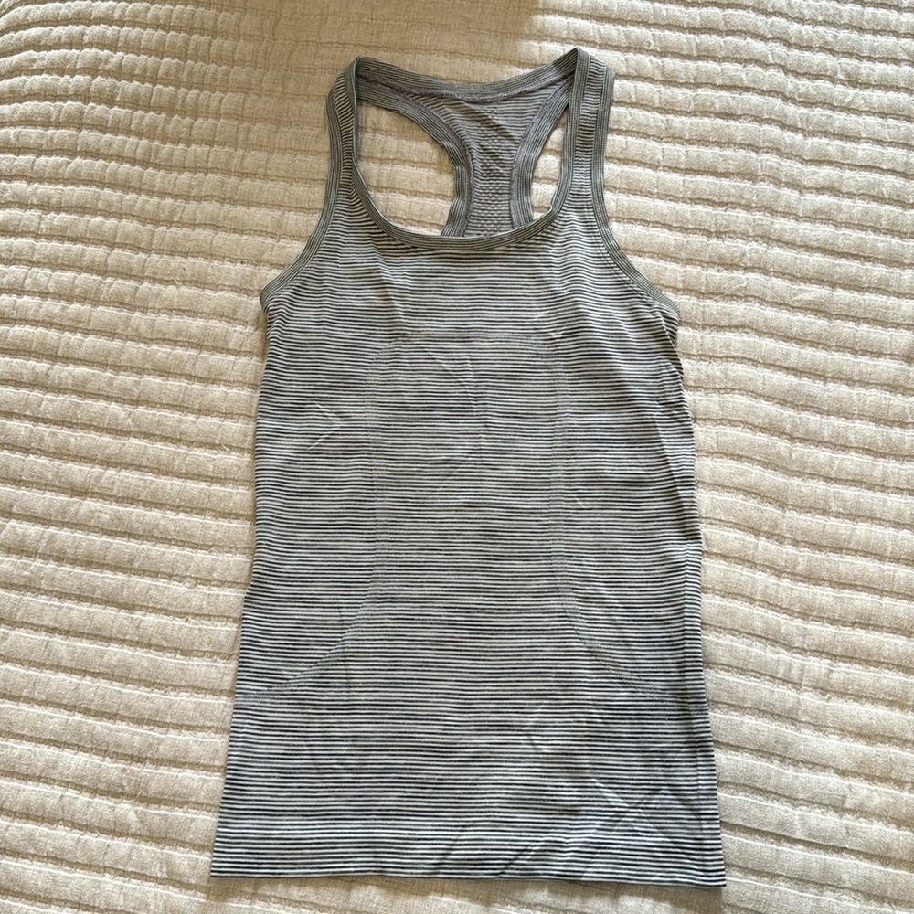 lululemon Swiftly Racerback - size 2